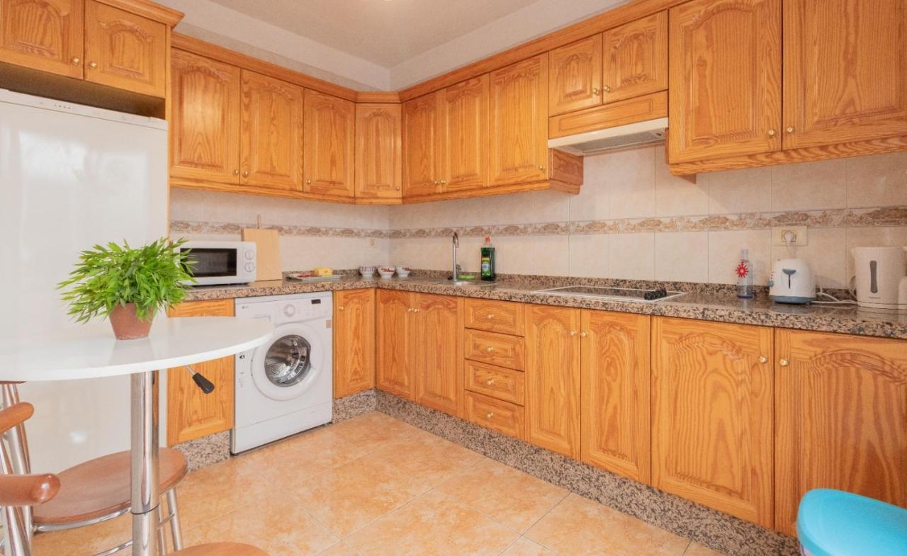 Three Bedroom Apartament Near Santa Cruz 1A מראה חיצוני תמונה